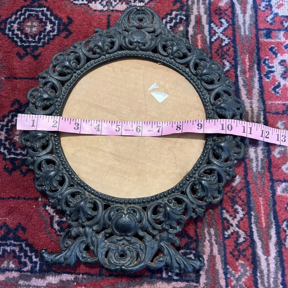 Antique EMIG Cast Iron Frame Dixie Pattern Heavy Ornate Victorian Oval Black